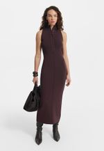 Трикотажное платье-халтер