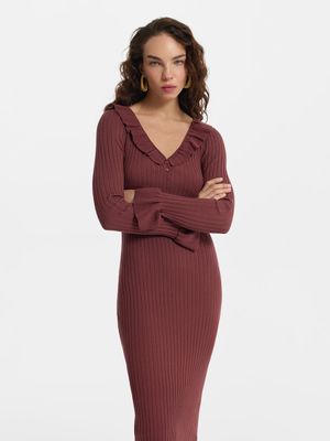 

Трикотажное платье миди с оборками