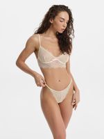 Трусы-танга из кружева