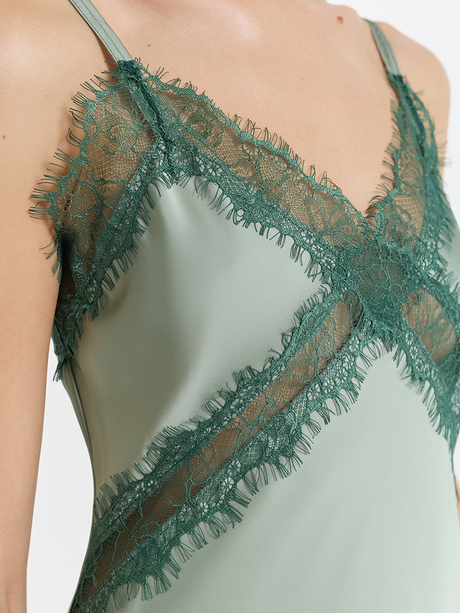 Удлиненный топ из атласа с кружевом 6153009312-12