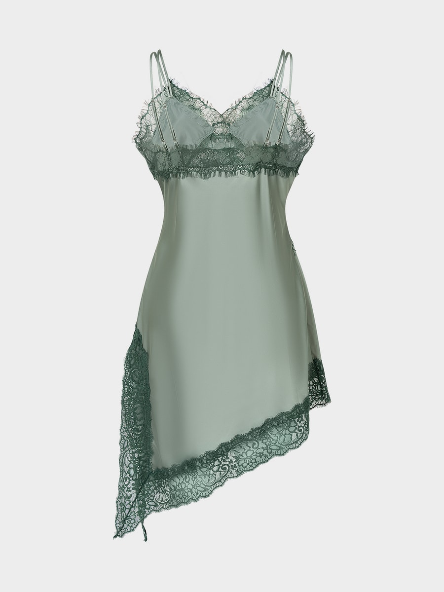 Удлиненный топ с кружевом