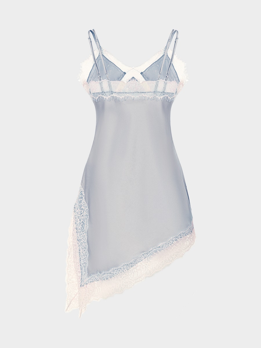 Удлиненный топ с кружевом