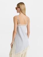 Удлиненный топ с кружевом