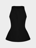 Топ с баской