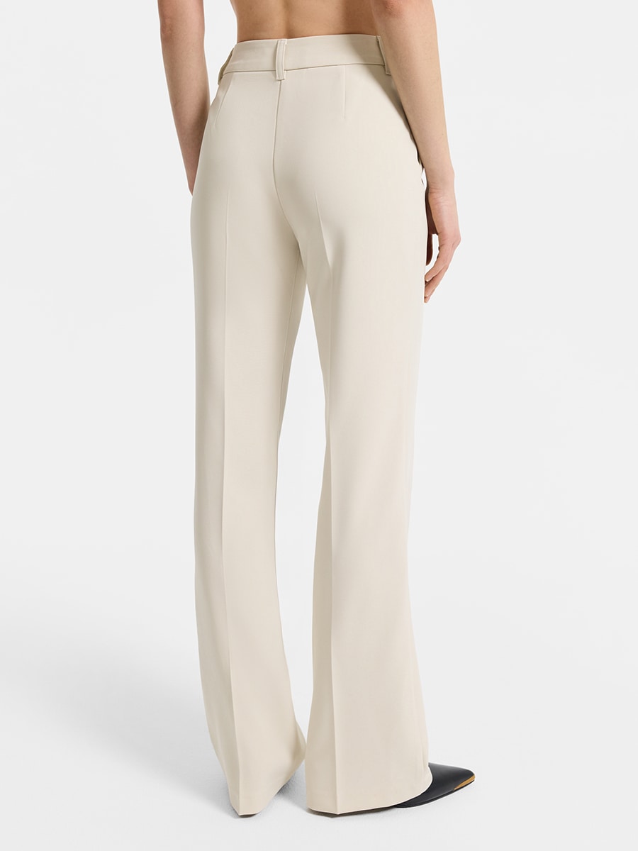 Брюки расклешенного кроя