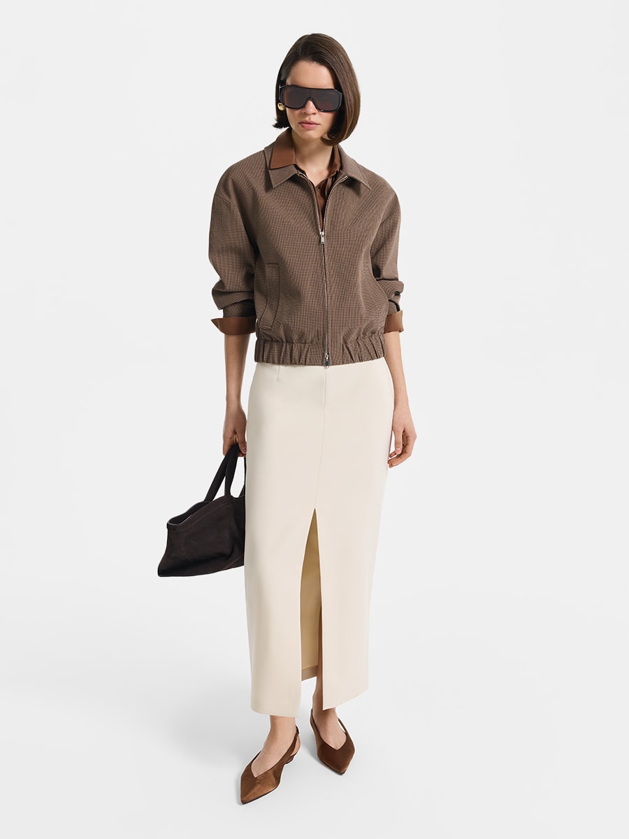 Юбка миди с разрезом