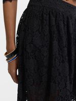 Брюки из кружева 