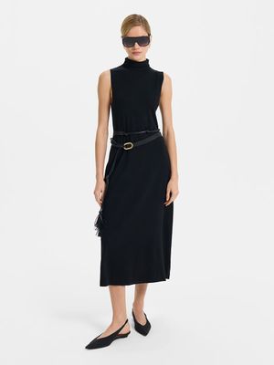 

Трикотажное платье миди