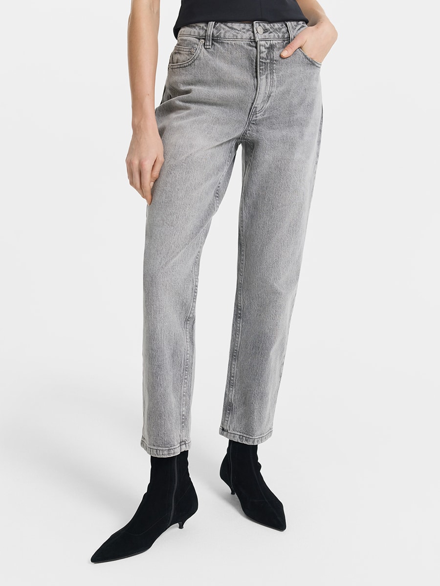 Джинсы Mom fit 