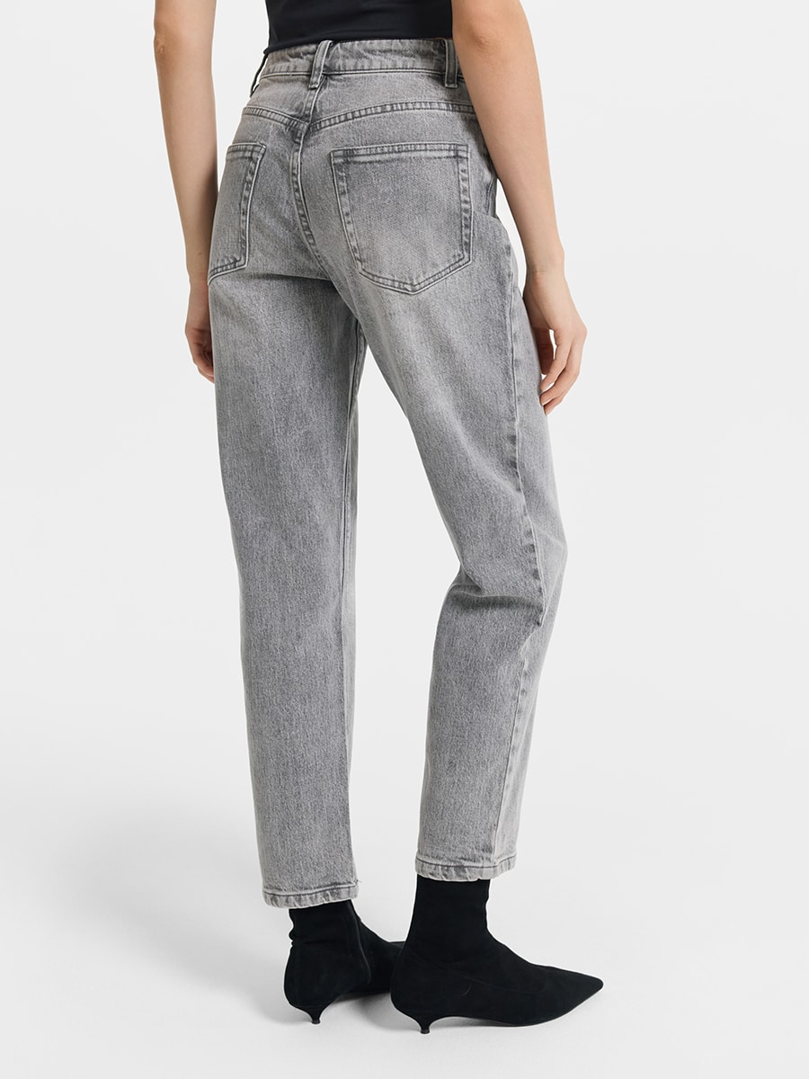 Джинсы Mom fit 