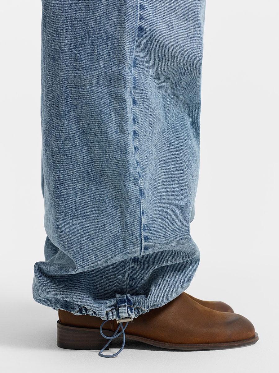 Джинсовый комбинезон