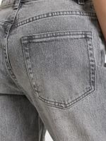 Джинсы Mom fit 