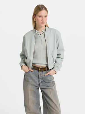 Укороченный бомбер из экокожи 13999₽