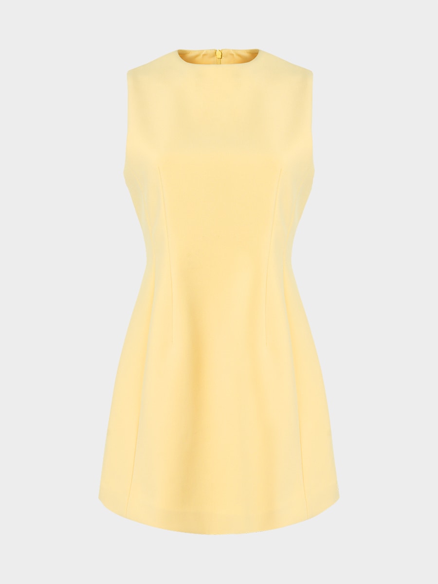 Платье-футляр