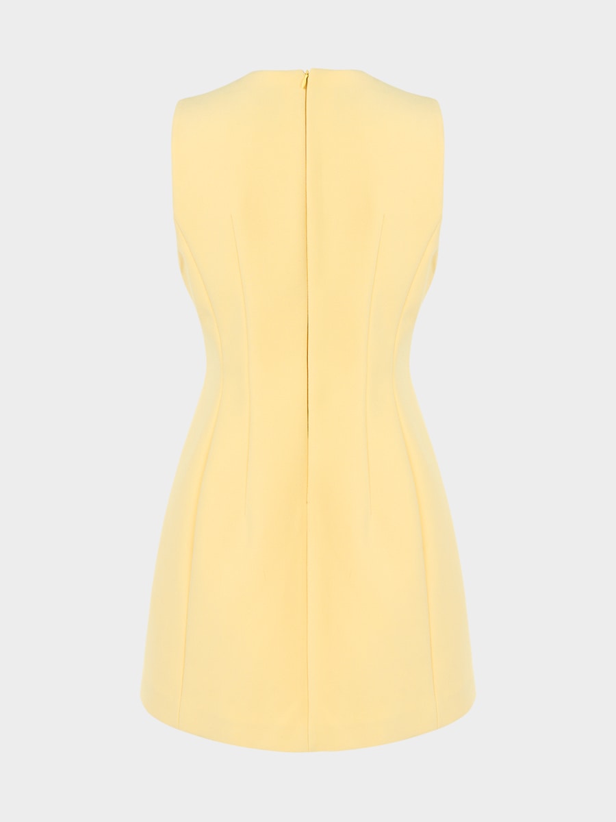 Платье-футляр