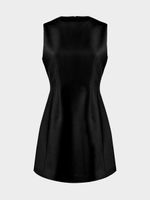 Платье-футляр