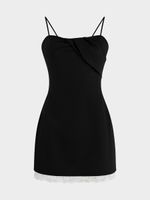 Платье мини с кружевом