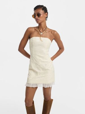 

Жаккардовое платье мини с открытыми плечами