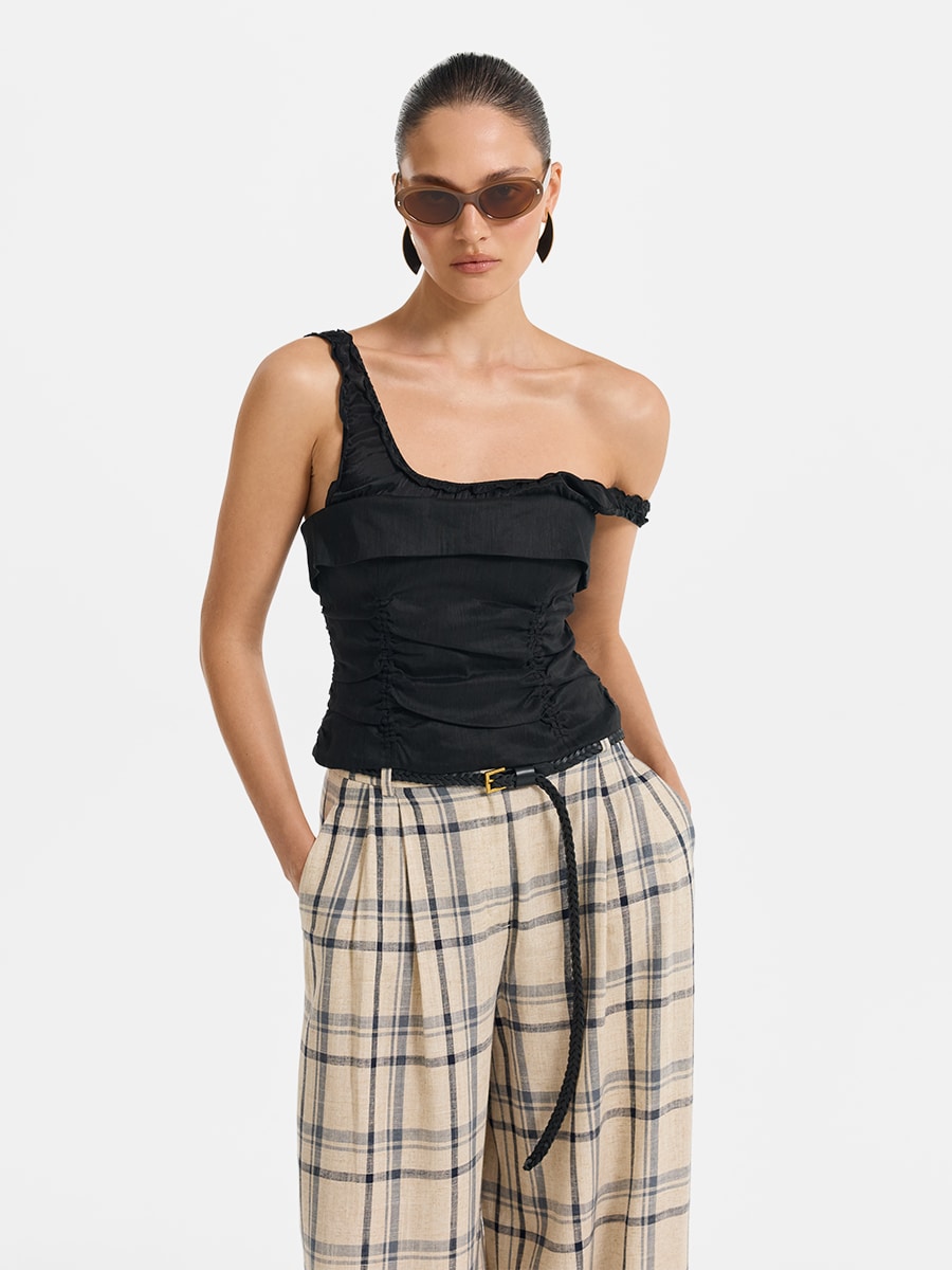 Топ изо льна 