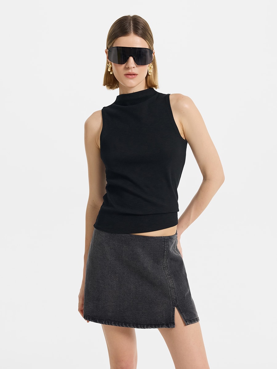 Топ из хлопка и вискозы