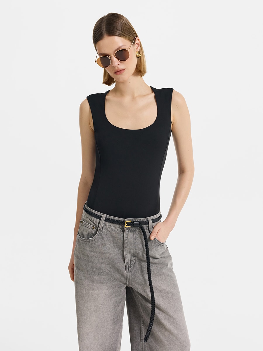 Боди из джерси с U-вырезом