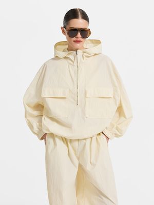 

Спортивный анорак с капюшоном