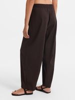 Брюки изо льна и вискозы