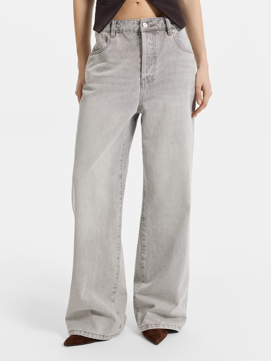 Прямые джинсы