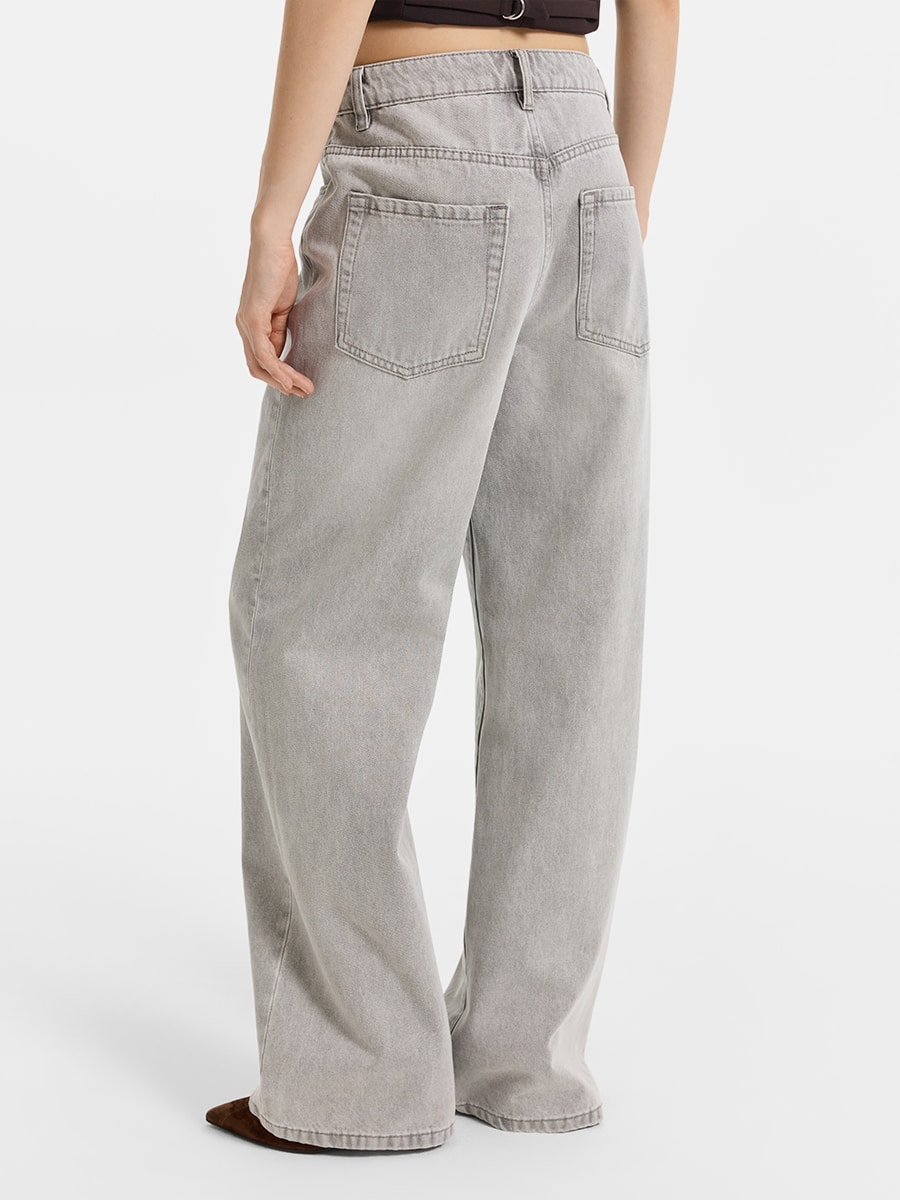 Прямые джинсы