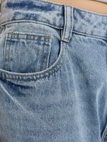 Прямые джинсы со средней посадкой 