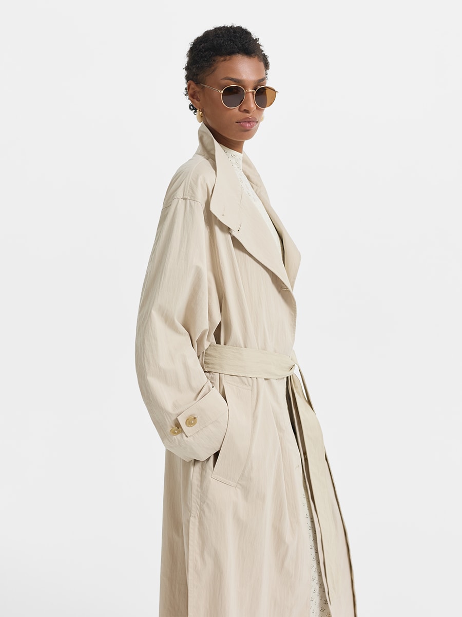 Плащ женский