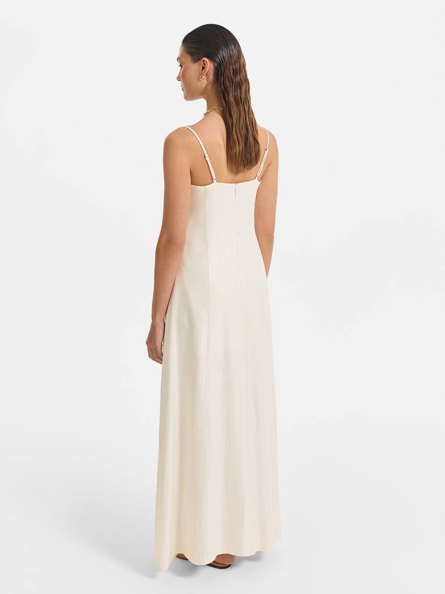 Платье изо льна и вискозы