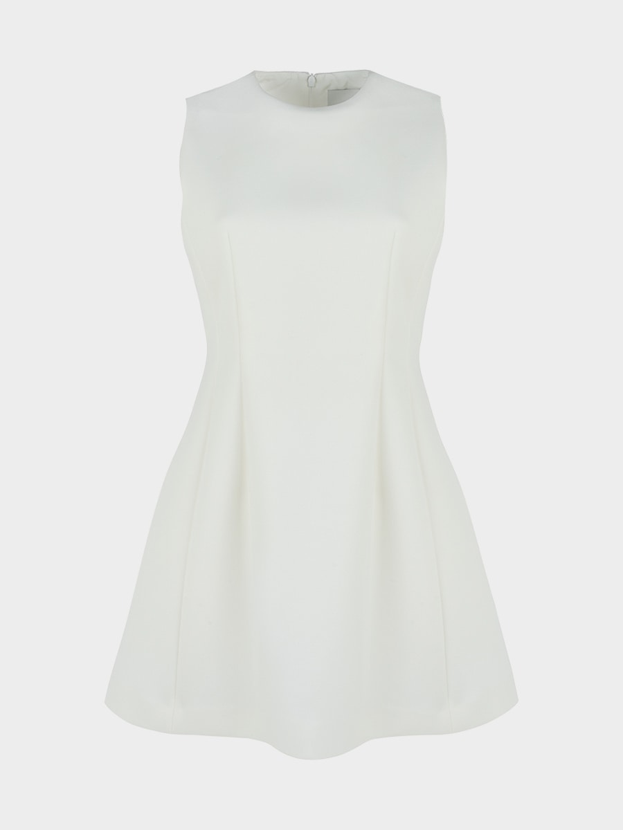 Приталенное платье мини