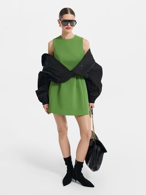 

Приталенное платье мини