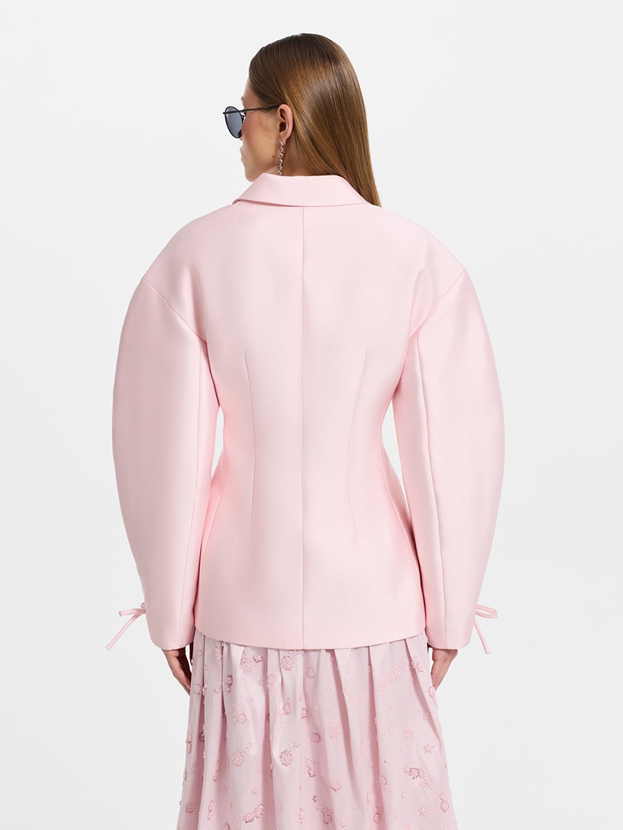 Жакет с объемными рукавами