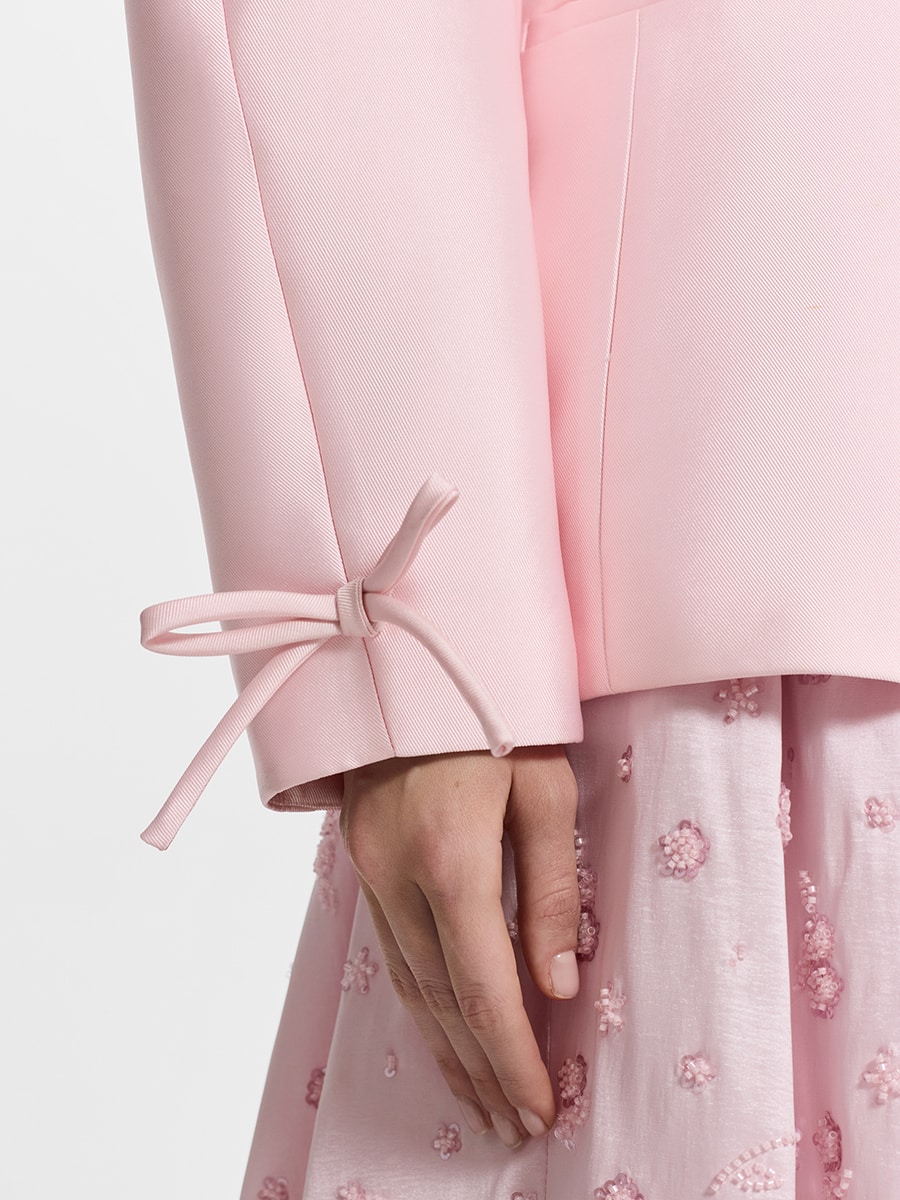 Жакет с объемными рукавами