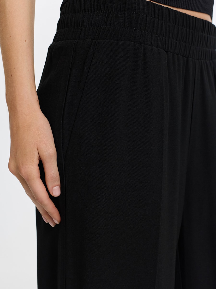 Брюки-палаццо из вискозы