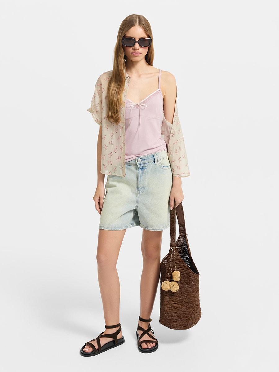 Шорты джинсовые