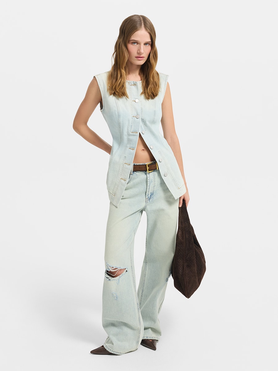 Прямые джинсы 