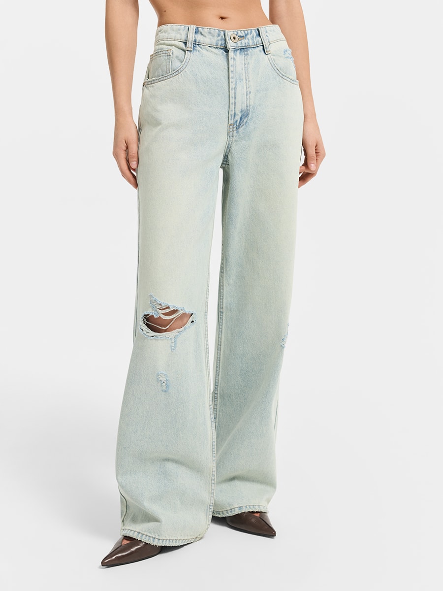 Прямые джинсы 