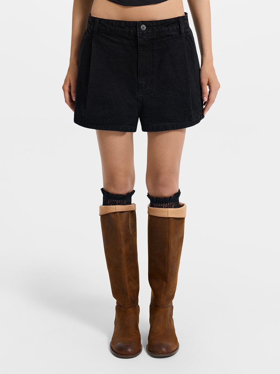 Шорты джинсовые