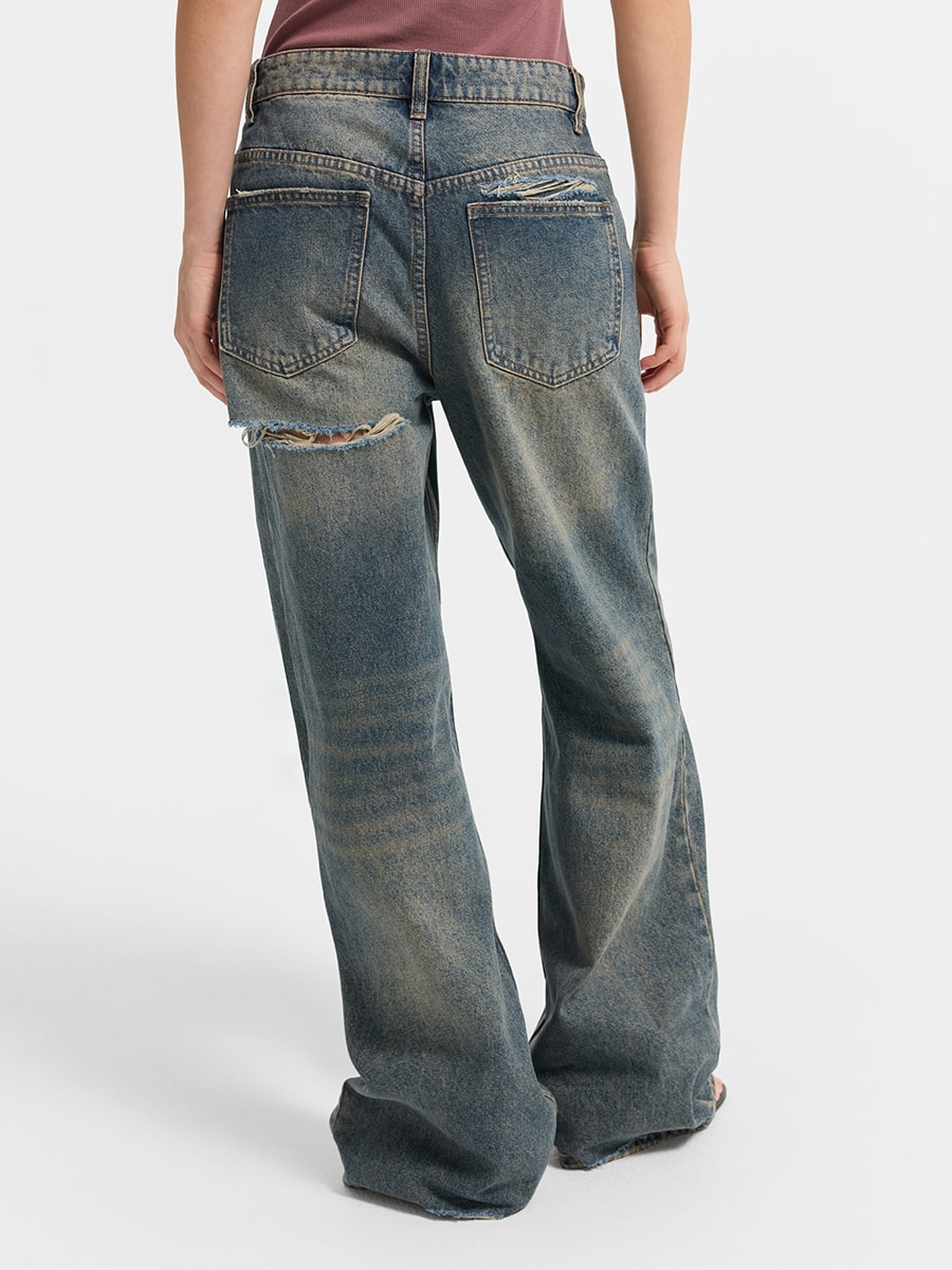 Прямые джинсы 