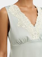 Платье