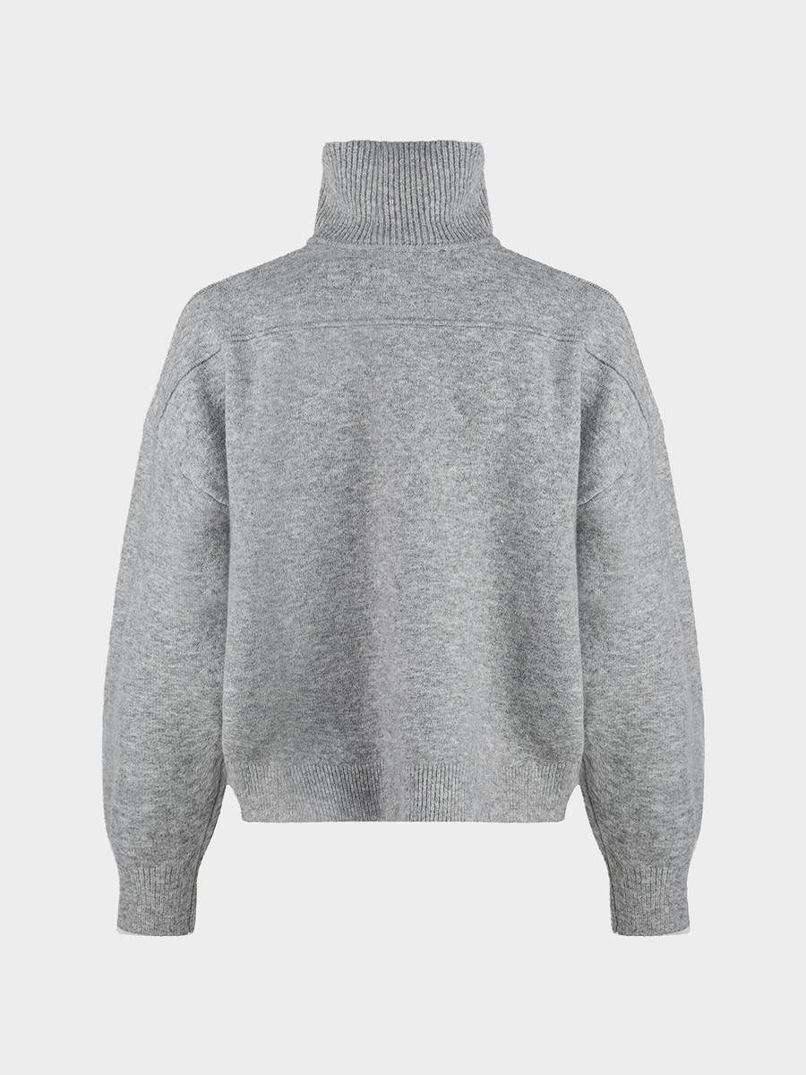 Свитер с шерстью 