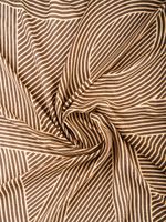 Платок с геометричным принтом