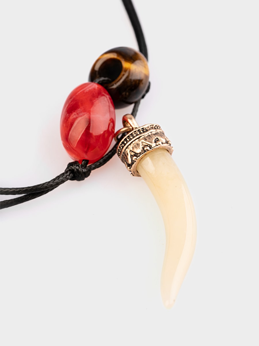 Шейное украшение