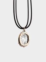 Шейное украшение