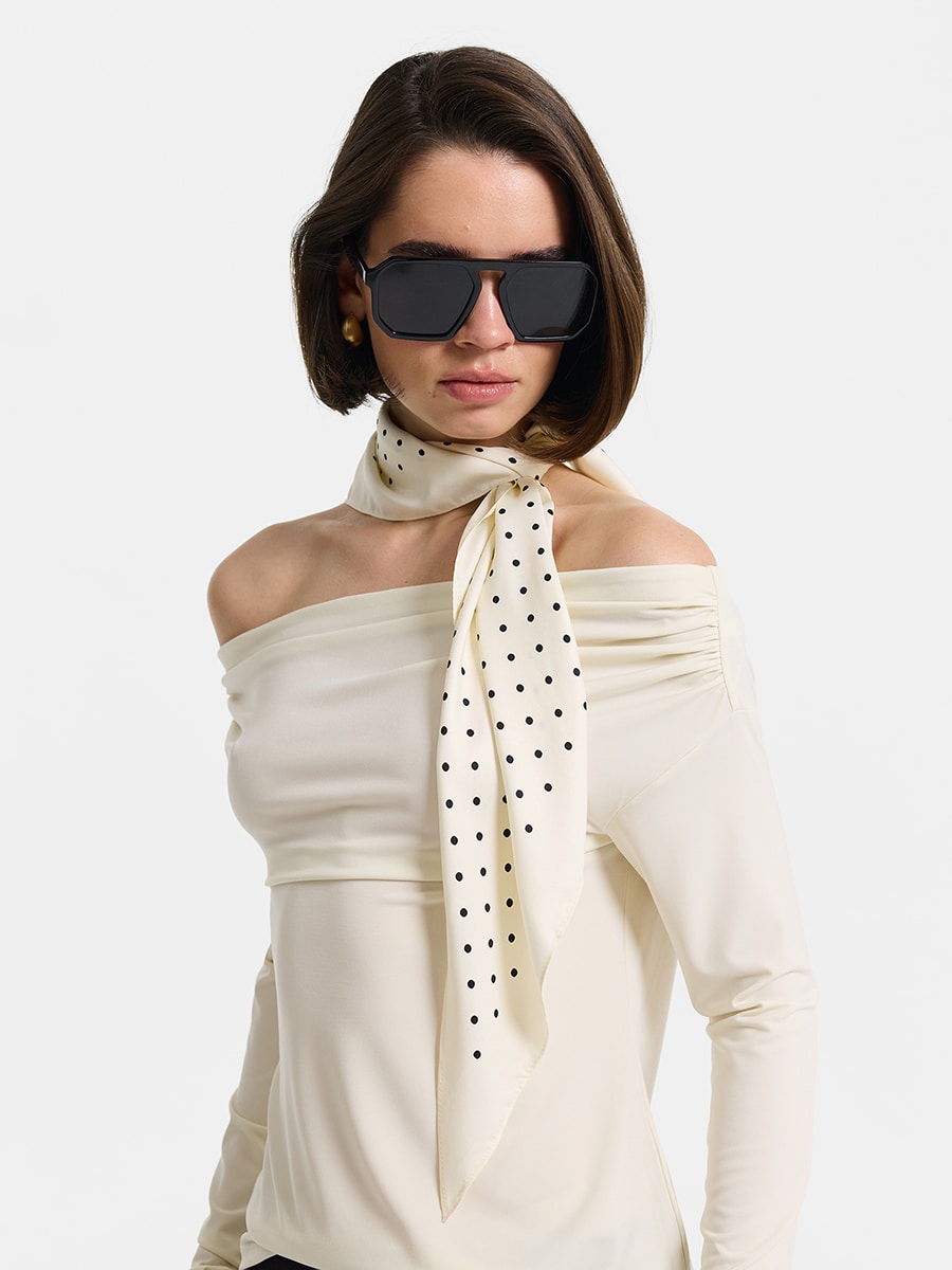 Косынка с принтом в горошек