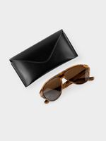 Солнцезащитные очки 