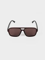 Солнцезащитные очки 